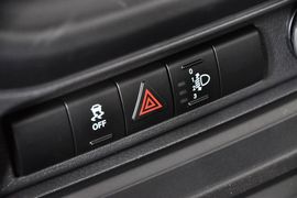 2012款Jeep吉普指南者2.0L运动型