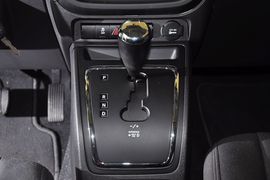 2012款Jeep吉普指南者2.0L运动型