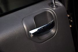 2012款Jeep吉普指南者2.4L豪华型