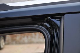 2012款Jeep吉普指南者2.4L豪华型