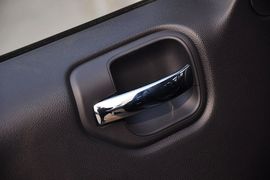 2012款Jeep吉普指南者2.4L豪华型