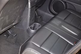 2012款Jeep吉普指南者2.4L豪华型