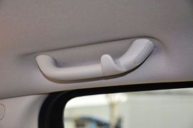 2012款Jeep吉普指南者2.4L豪华型