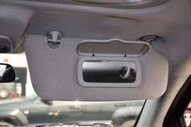 2012款Jeep吉普指南者2.4L豪华型
