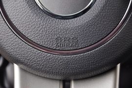 2012款Jeep吉普指南者2.4L豪华型