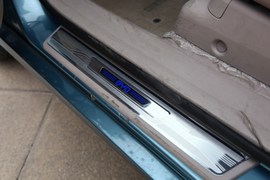 2012款比亚迪e6先行者静态评测