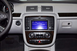 2011款奔驰R500