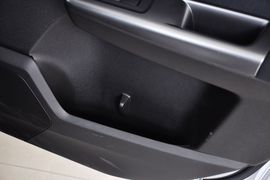2012款斯巴鲁森林人2.5XS豪华型