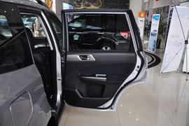 2012款斯巴鲁森林人2.5XS豪华型