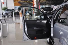 2012款斯巴鲁森林人2.5XS豪华型