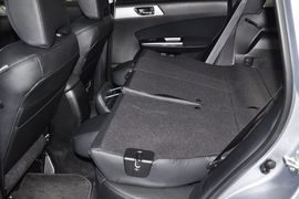 2012款斯巴鲁森林人2.5XS豪华型