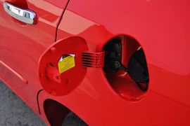 长安新悦翔三厢1.5MT豪华型