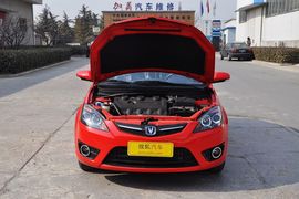 长安新悦翔三厢1.5MT豪华型