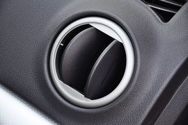 长安新悦翔三厢1.5MT豪华型
