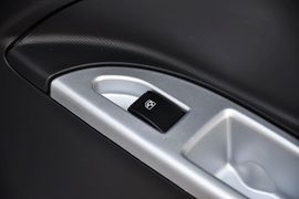 2012款长安奔奔mini