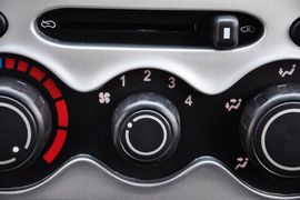 2012款长安奔奔mini