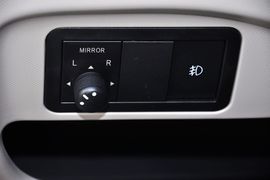 2012款长安奔奔mini