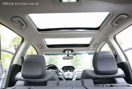 《汽车之友》试驾讴歌ZDX全地形轿跑车