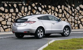 《汽车之友》试驾讴歌ZDX全地形轿跑车