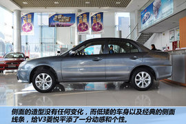 2012款东南V3菱悦1.5L手动舒适版