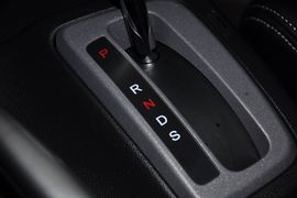 2012款东风本田思域2.0L