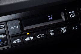 2012款东风本田思域2.0L