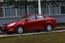 2012款长安逸动1.6L手动试驾实拍