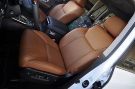 2012款雷克萨斯LX570