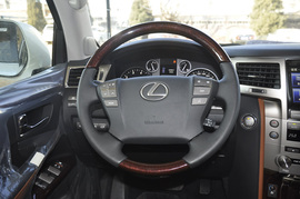 2012款雷克萨斯LX570