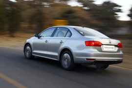 2012款一汽大众全新速腾1.4TSI旗舰型深度测试