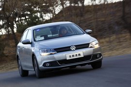 2012款一汽大众全新速腾1.4TSI旗舰型深度测试