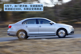 2012款一汽大众全新速腾1.4TSI旗舰型深度测试