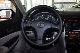 2011款马自达6