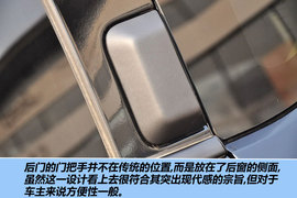2012款Jeep吉普指南者2.4L豪华型到店实拍