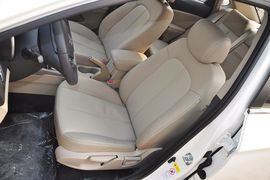 2012款长安逸动1.6L手自一体尊贵型