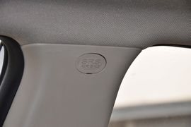 2012款长安逸动1.6L手自一体尊贵型