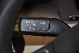 2012款一汽大众全新迈腾1.8TSI