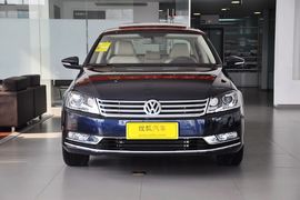 2012款一汽大众全新迈腾1.8TSI