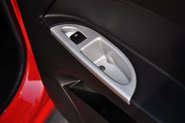 2012款长安奔奔mini