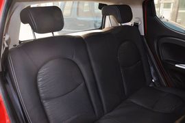 2012款长安奔奔mini