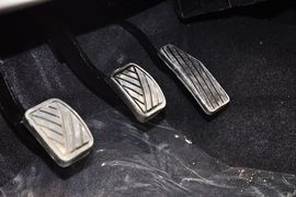2012款长安奔奔mini