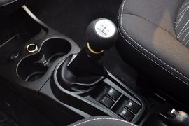 2012款长安奔奔mini