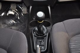 2012款长安奔奔mini