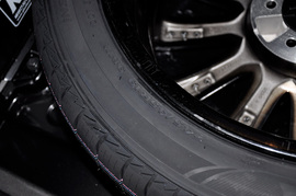 2012款双龙主席W