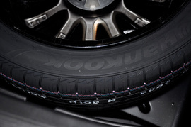 2012款双龙主席W