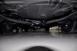 2012款双龙主席W