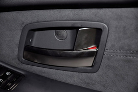 2012款双龙主席W