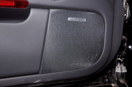 2012款双龙主席W