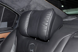 2012款双龙主席W