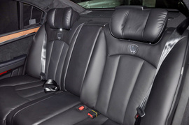 2012款双龙主席W